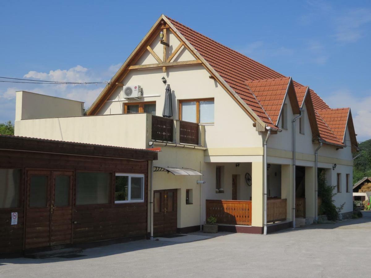 Luxus Tanya Villa Szilvásvárad Buitenkant foto